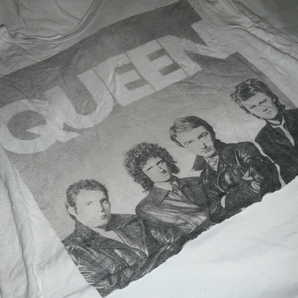 White Queen Crop Top - Picture 4 of 5